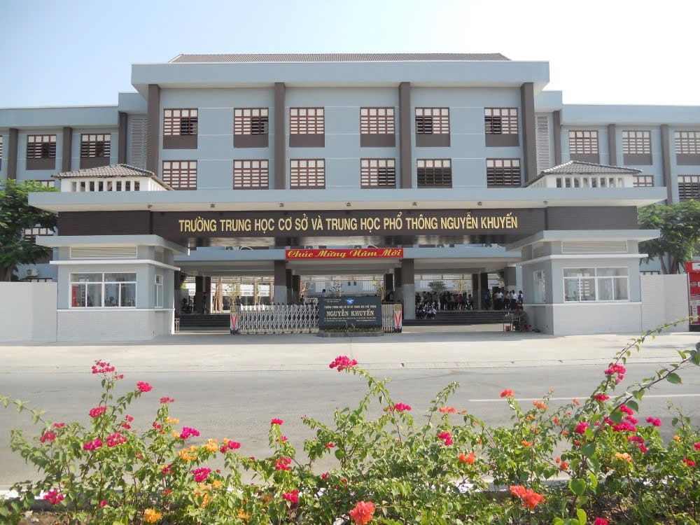 THCS & THPT Nguyễn Khuyến