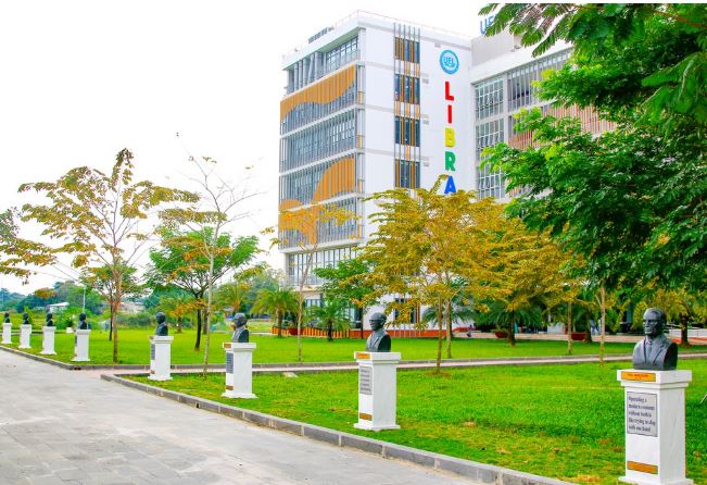 top-cac-truong-kinh-te-mien-nam-3